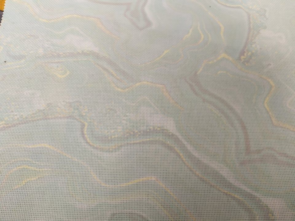 Zöld alapon márvány mintás